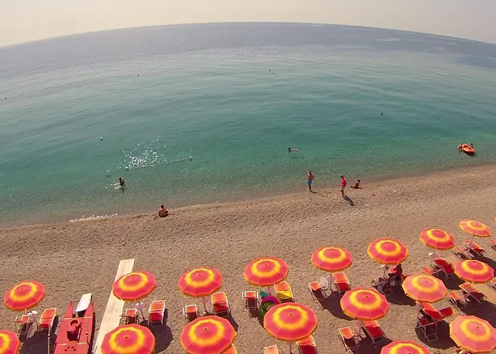 Grand President Hotel