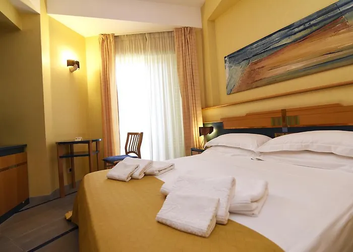 Hotel Grand President 4*