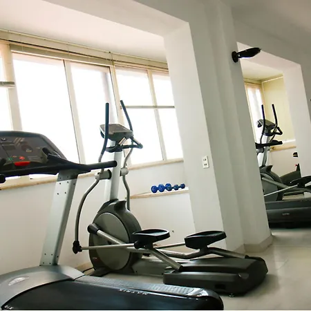 Hotel Grand President 4*