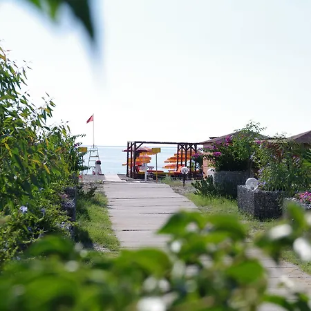 Grand President Hotel 4*