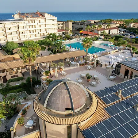 Grand President Hotel