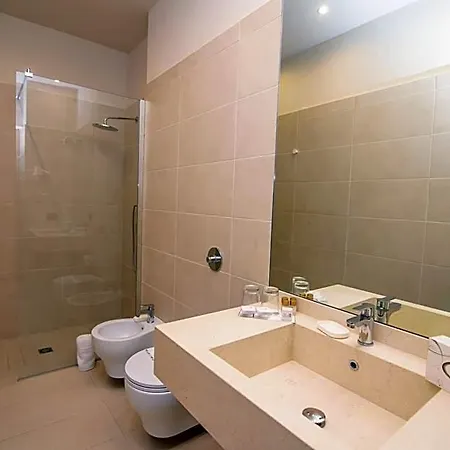 Grand President Hotel 4*