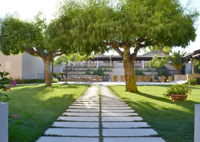 מלון Grand President