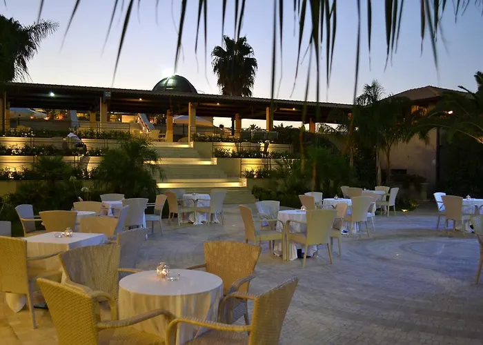 Hotel Grand President